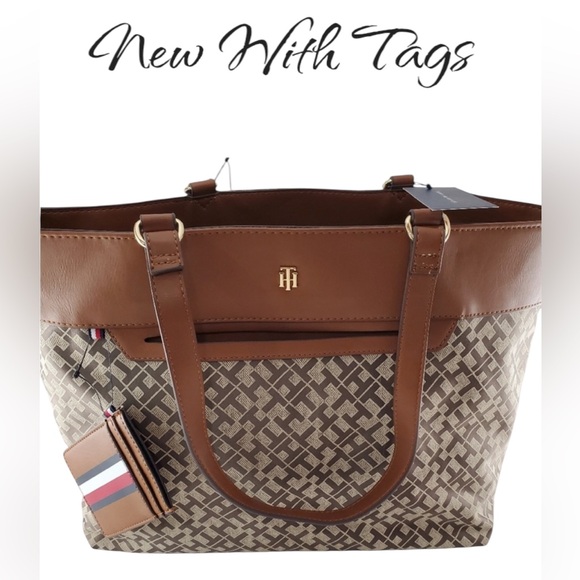 NWT Women’s Tommy Hilfiger Bag Tote Attached Card Holder Brown Tan Gold Hardware - Picture 1 of 9